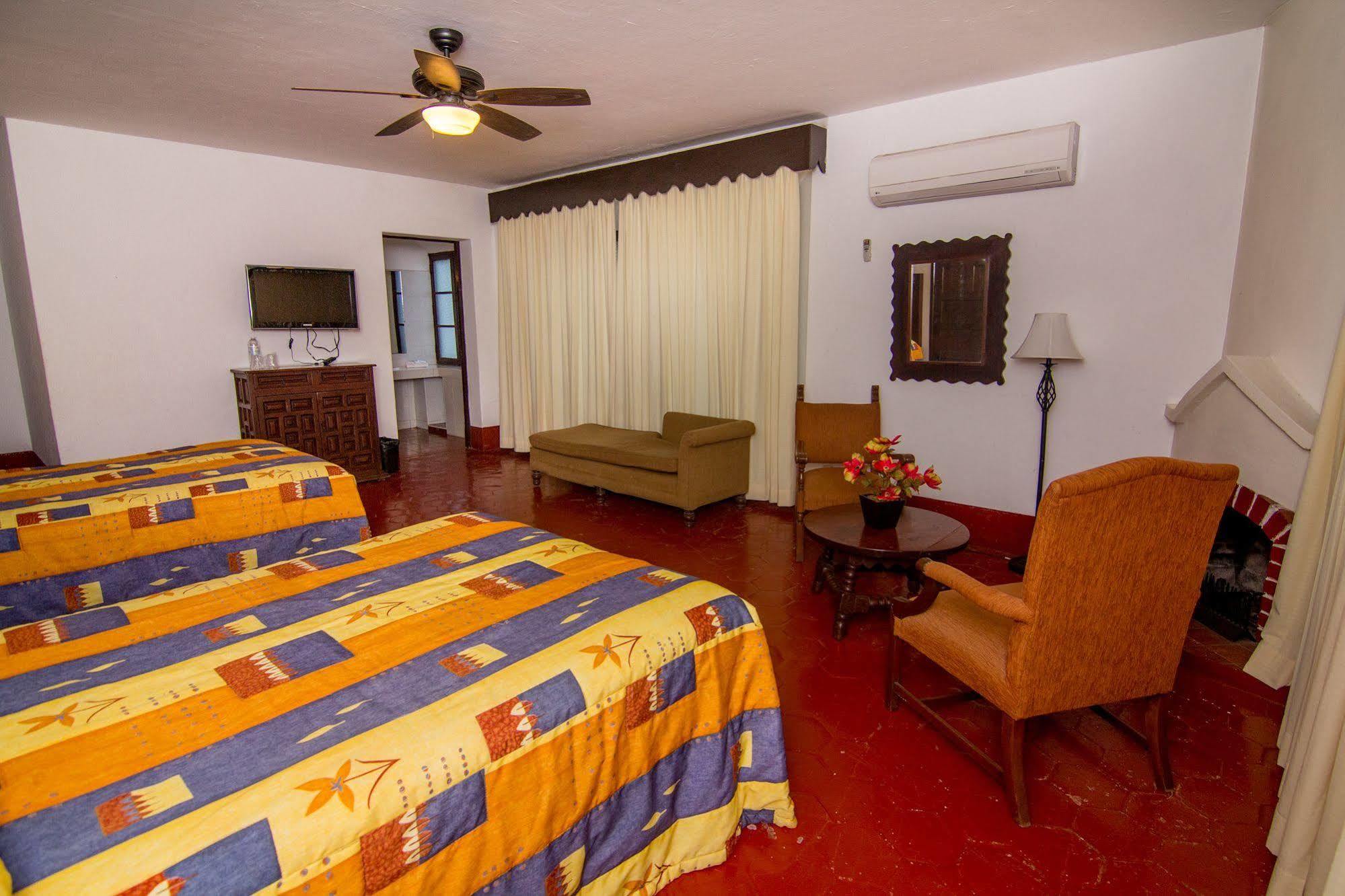 Hotel Playa De Cortes Guaymas Bagian luar foto